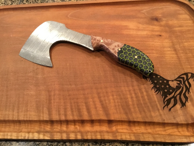 Bear Paw Survival hatchet in Damascus